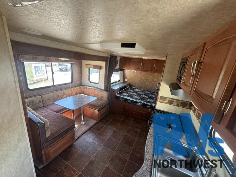 2013 Forest River RV Evo Used    1850 - Photo 3