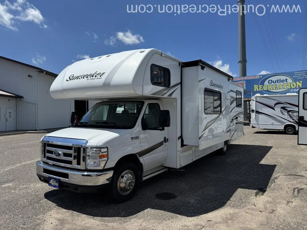 2017 Forest River Sunseeker 3170DS - Main photo