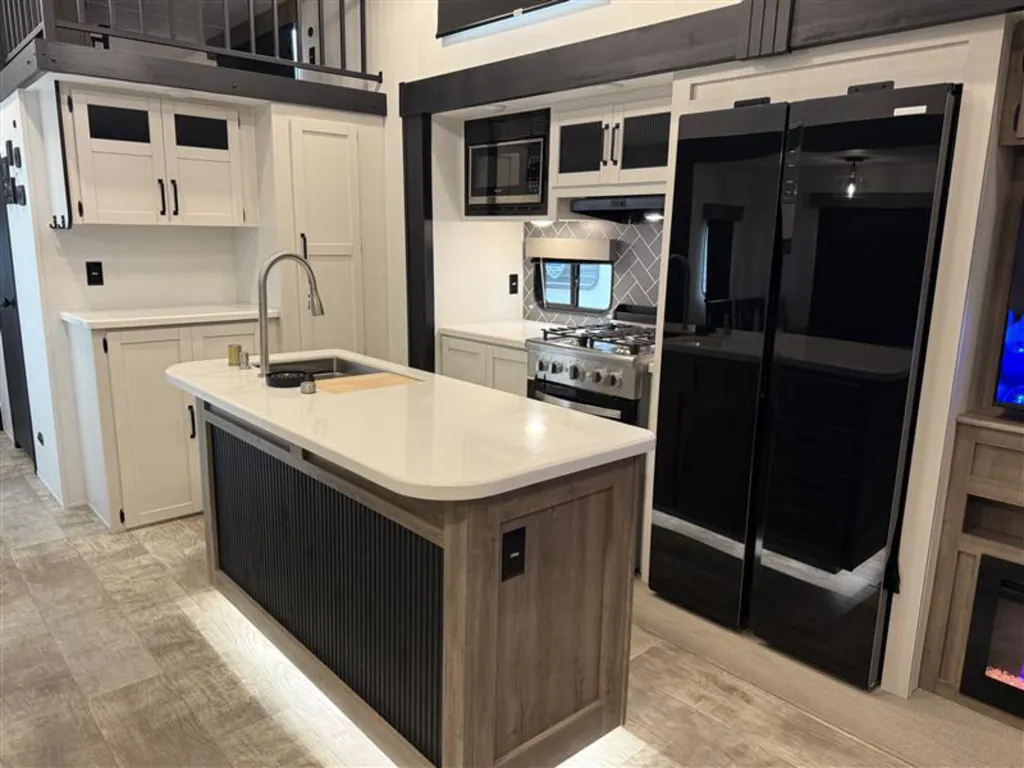 2025 Forest River Puma 402LFT, Photos photo 11