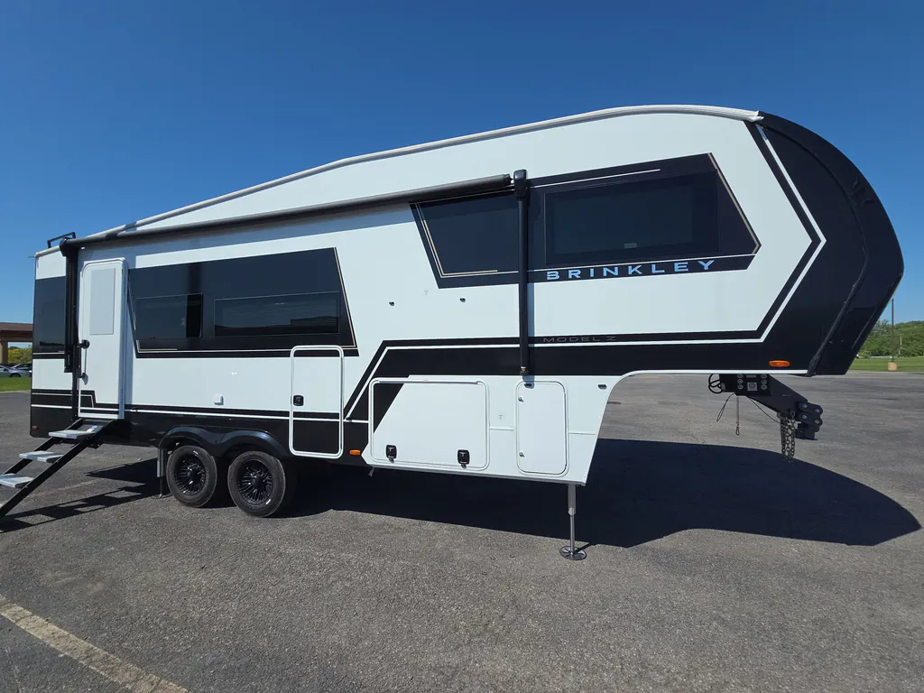 2025 Brinkley Model Z 2670, Photos photo 5