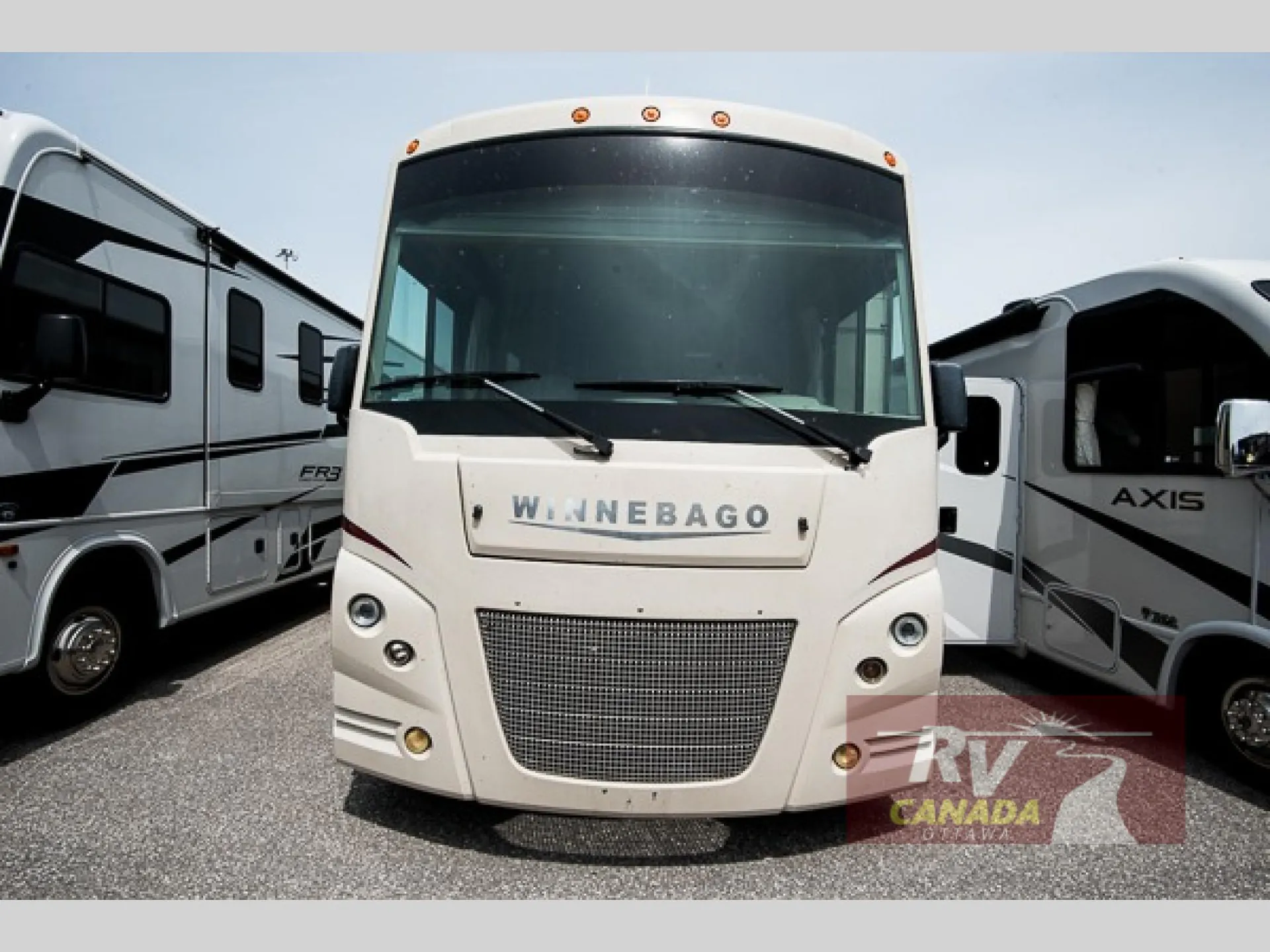 2017 Winnebago Vista 29VE - Photo 3