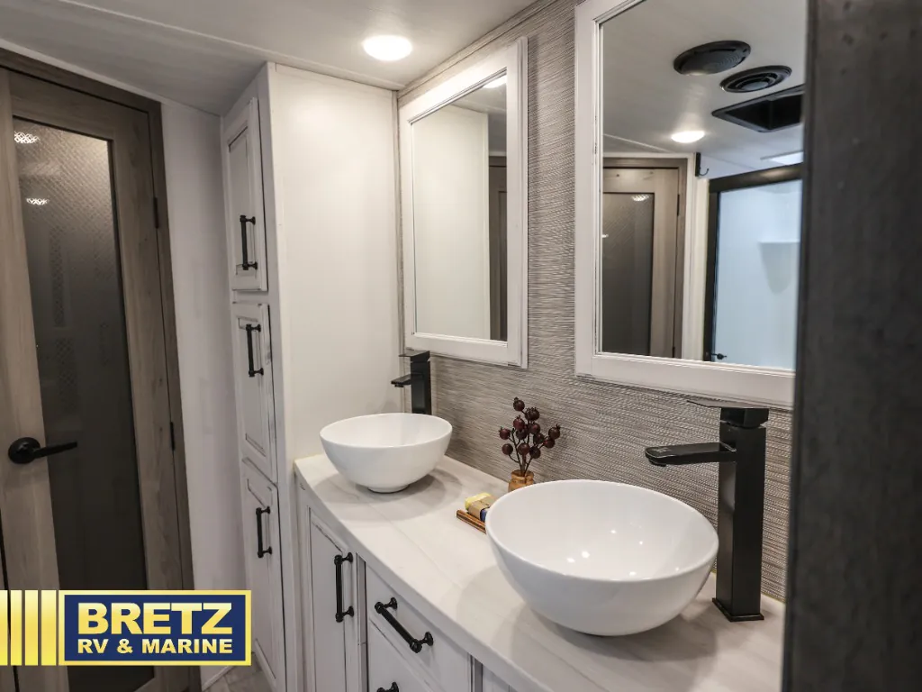 2023 Keystone Montana 3901RK, Photos photo 24