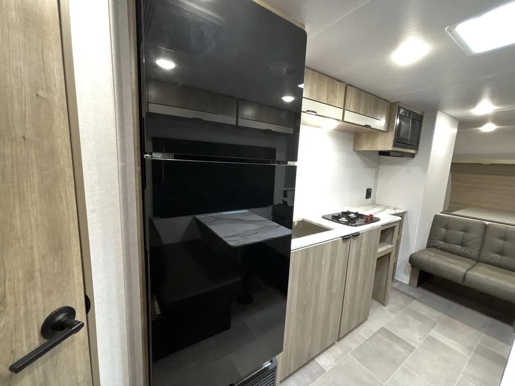 2027 Forest River Airelume 260, Photos photo 14