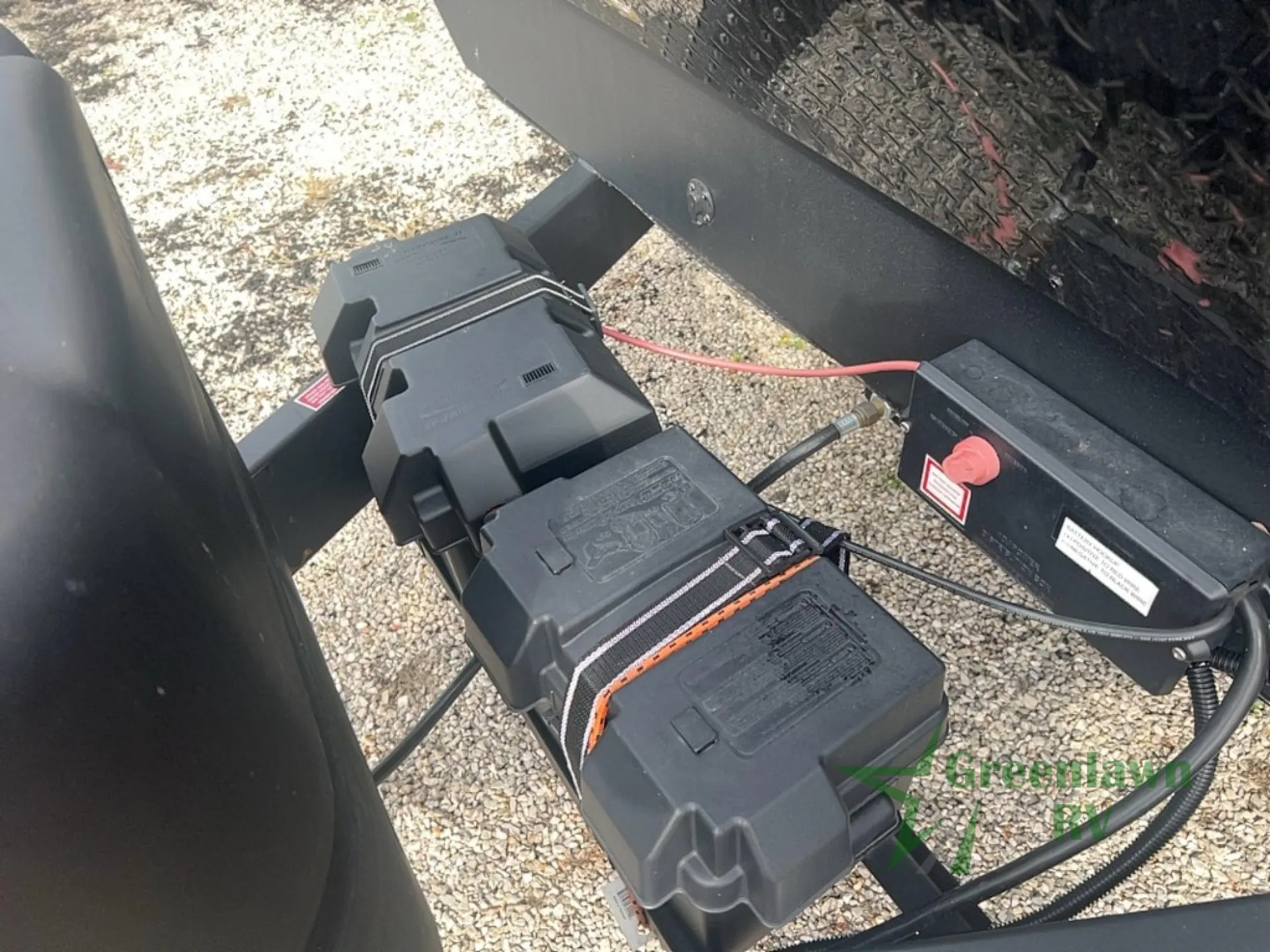 2023 CrossRoads Zinger ZR320FB - Photo 4