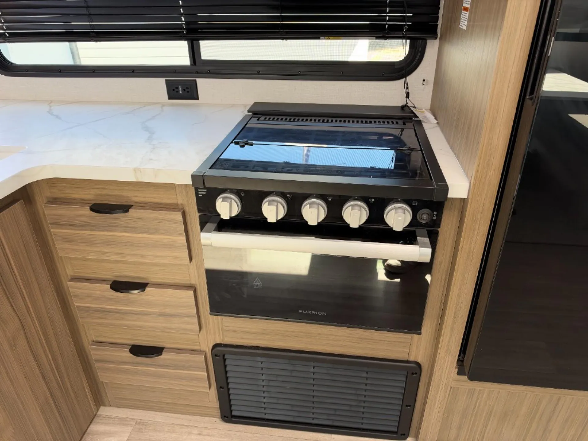 2027 Forest River Wildwood 32BHDS — Photo 6