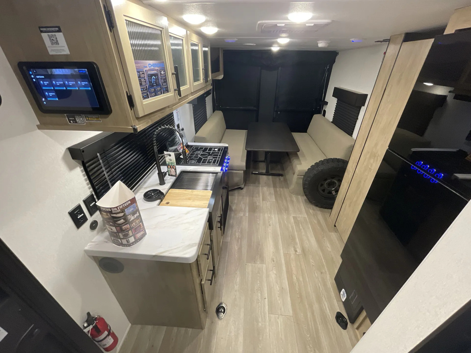 2027 Forest River Cherokee Grey Wolf 22RR — living area main