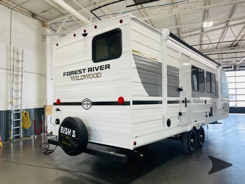 2026 Forest River Wildwood X-Lite 26ICE - Photo 4