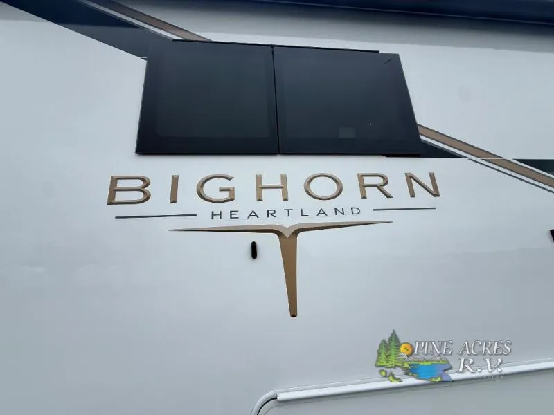 2026 Heartland Bighorn 39RK - Photo 3