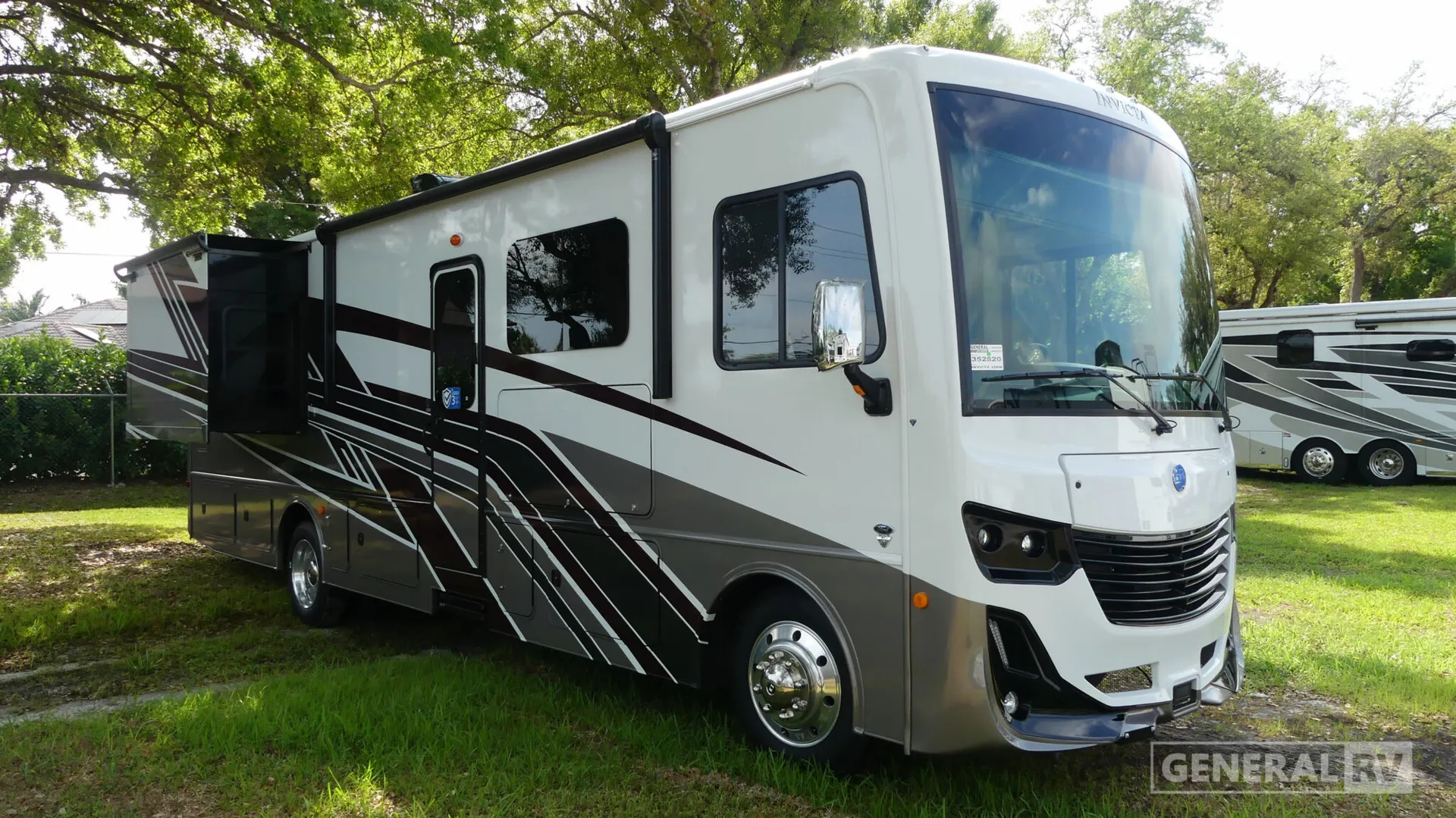 2026 Holiday Rambler Invicta 32RW - Photo 2