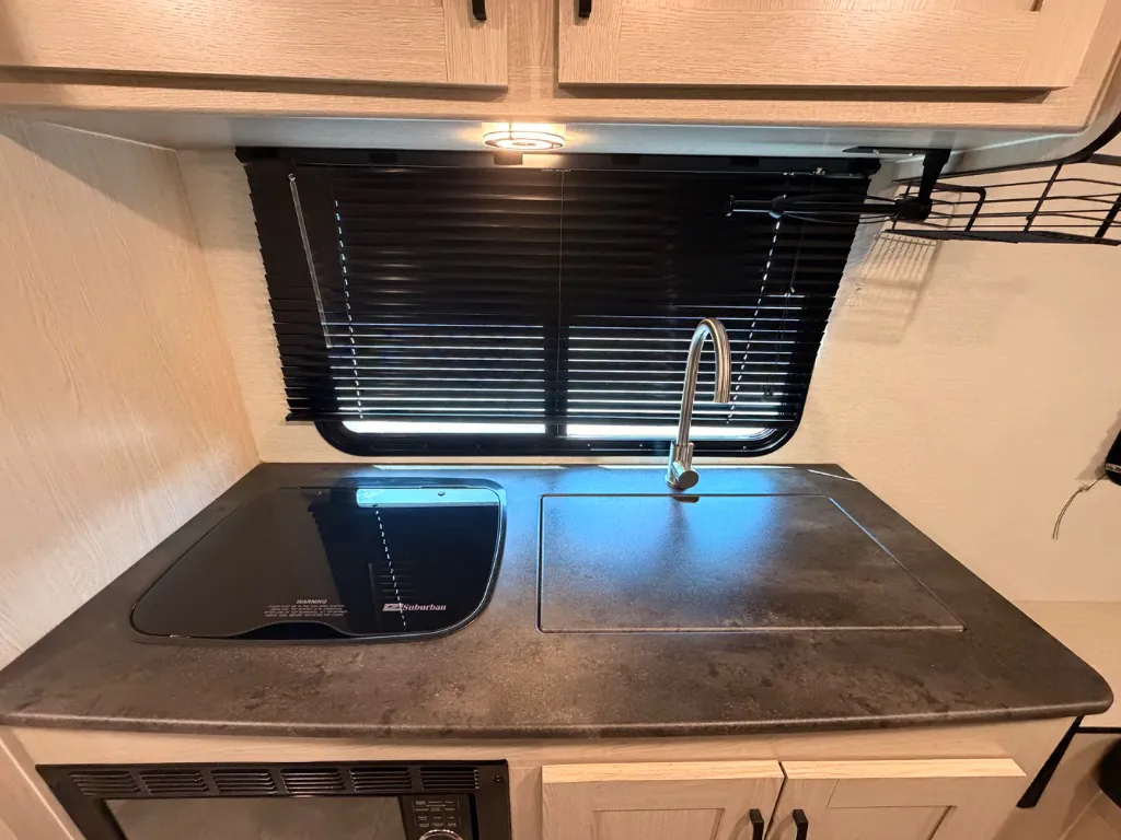 2022 Coachmen Apex Nano 186BH, Photos photo 19