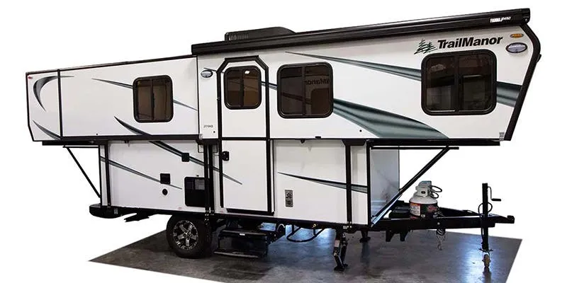 TrailManor 2518 Series KB exterior