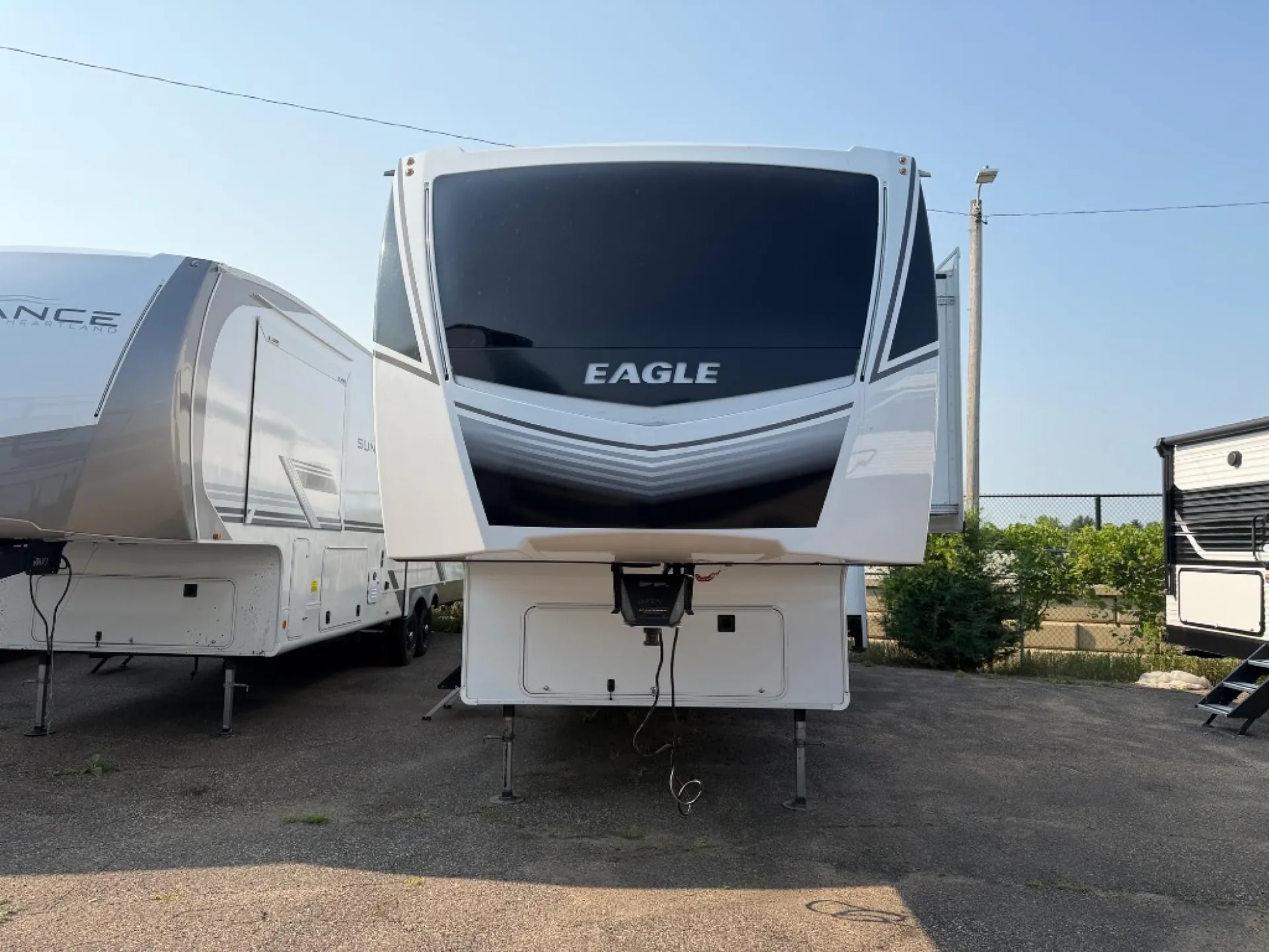 2025 Jayco Eagle HT 31QCD - Photo 3
