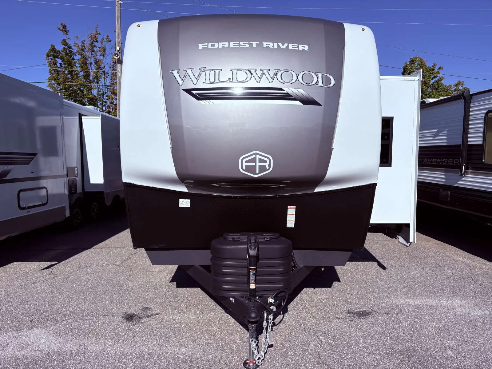 2027 Forest River Wildwood Heritage Glen 301FAM