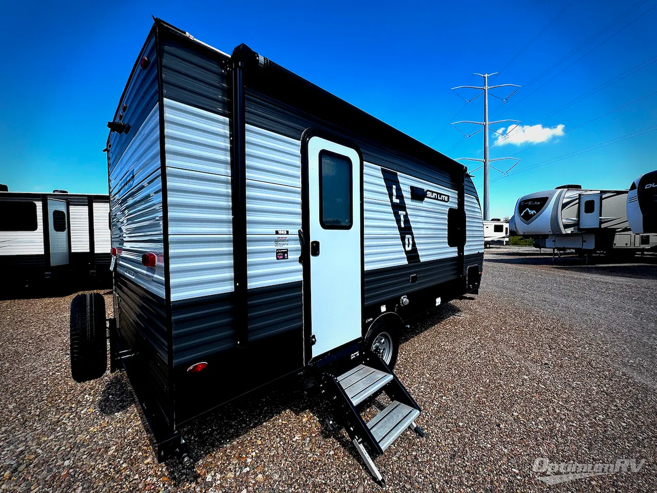 2024 Sunset Park RV Sun Lite LTD 19RB - Photo 3