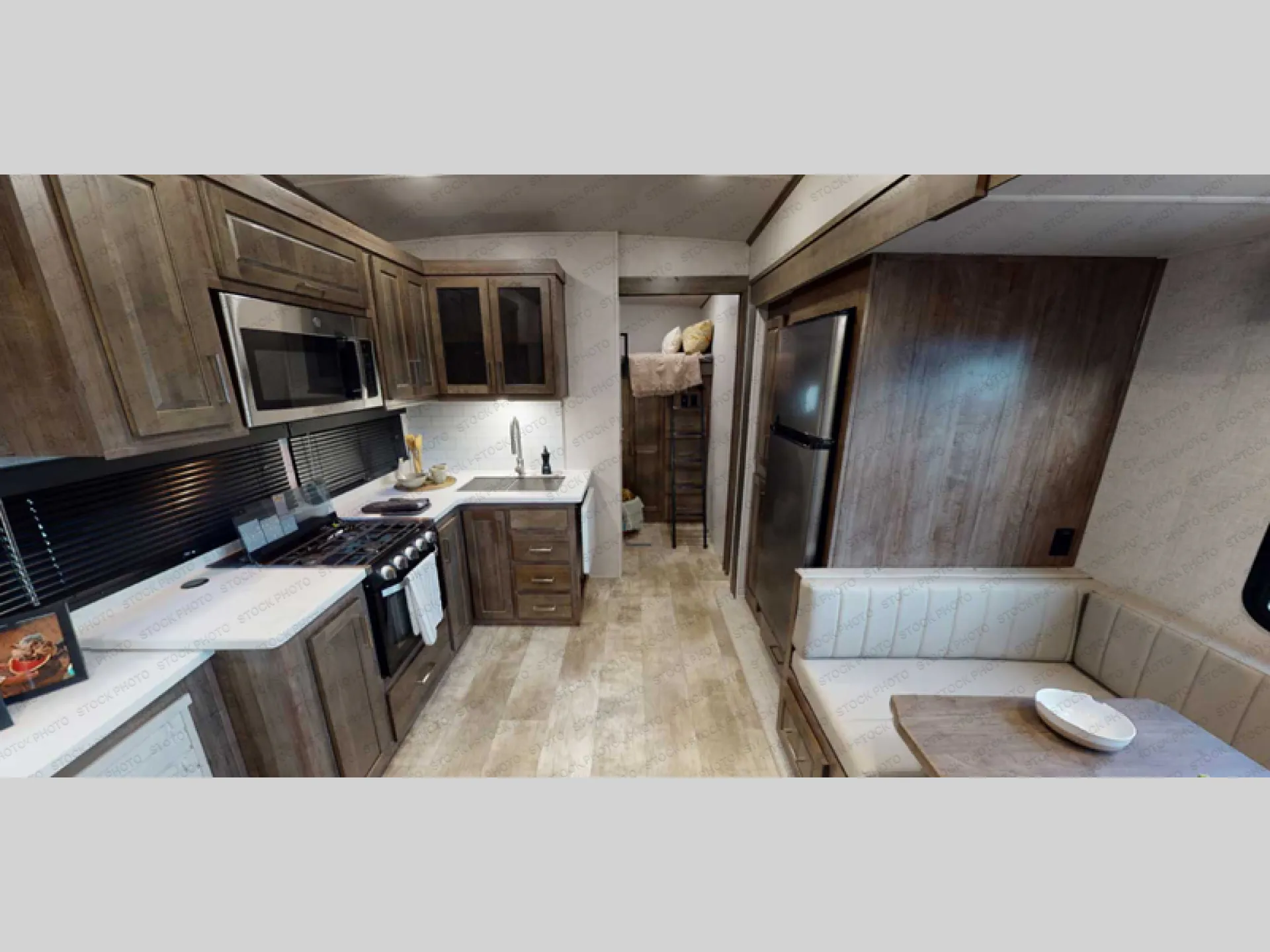 2023 Forest River Rockwood Signature 2891BH - Photo 3