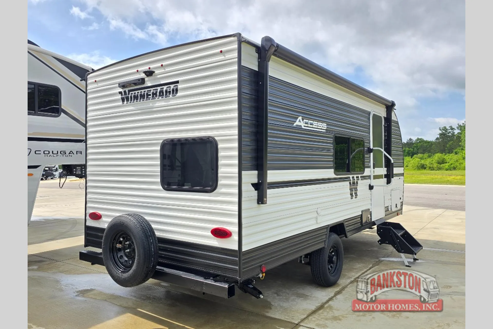 2026 Winnebago Access 18DBH - Photo 4