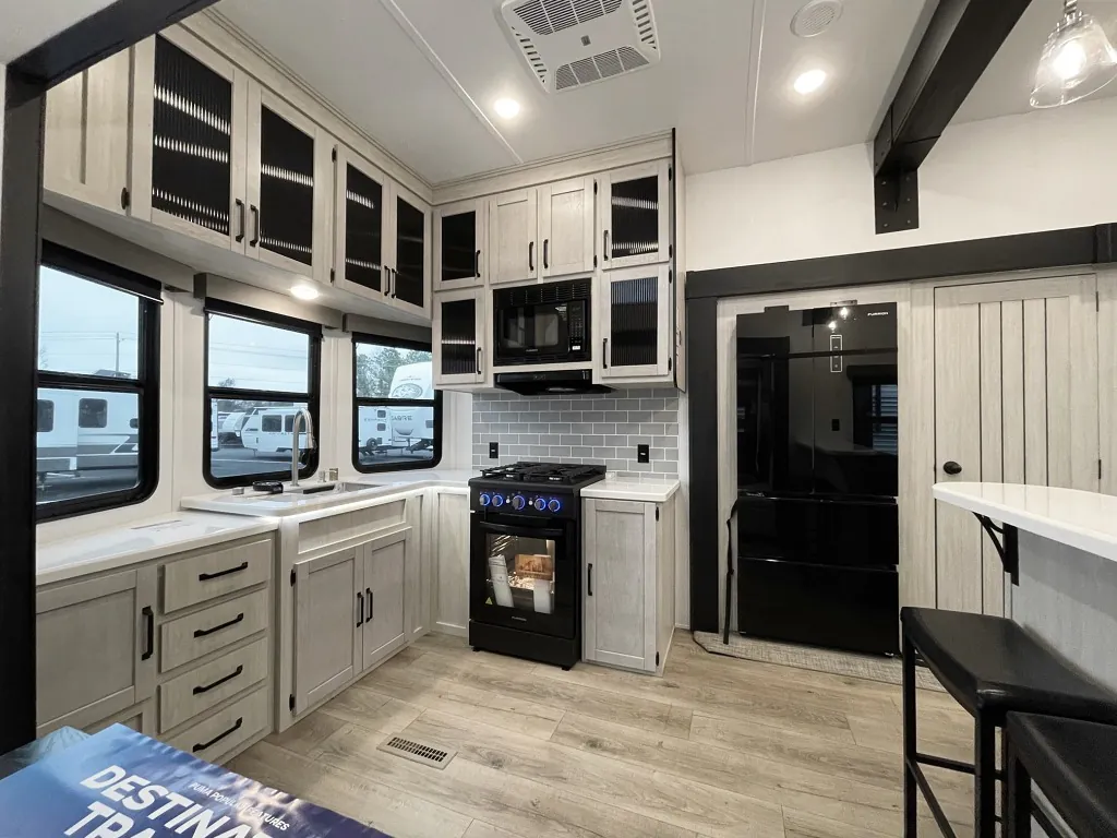 2026 Forest River Puma Vista 403LFT, Photos photo 11