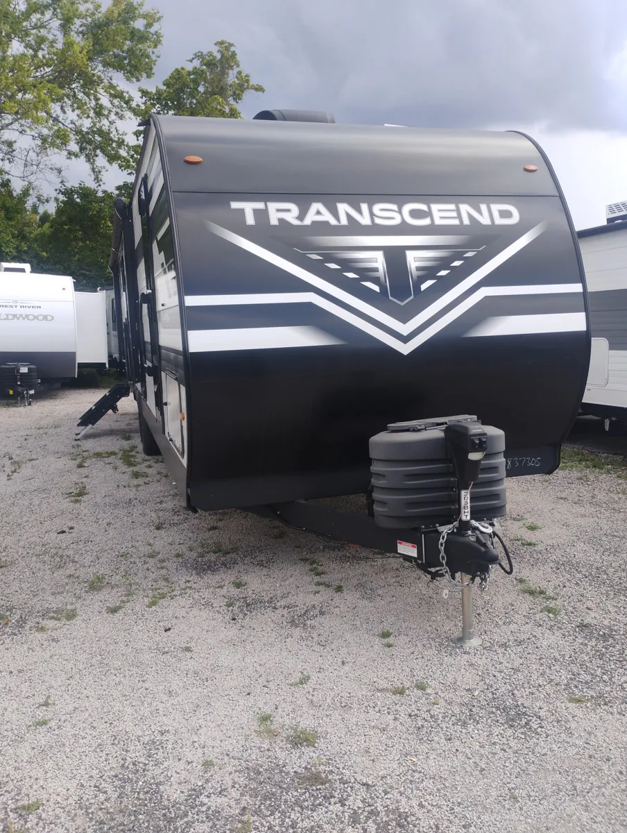 2025 Grand Design Transcend 305BHT - Photo 2