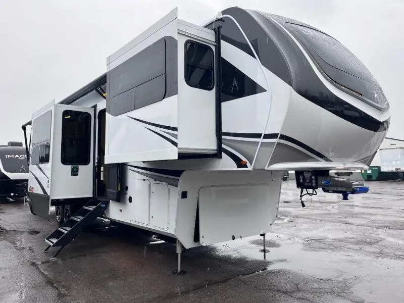 2026 Grand Design Solitude 380FL - Photo 2