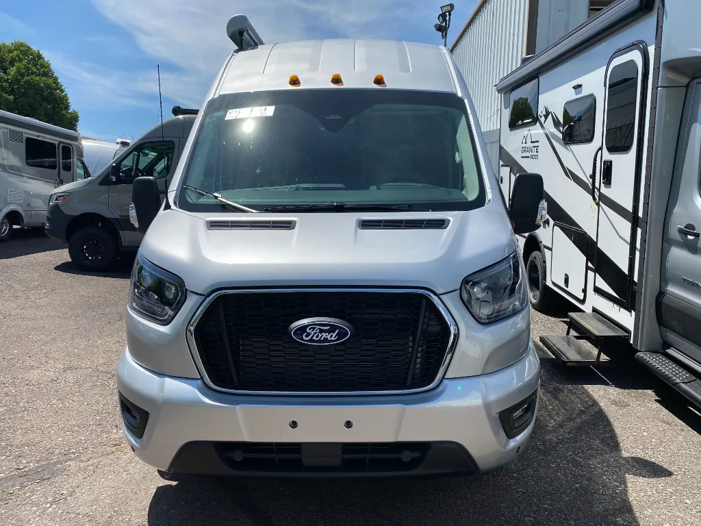 2027 Jayco Solstice 21L - Photo 3