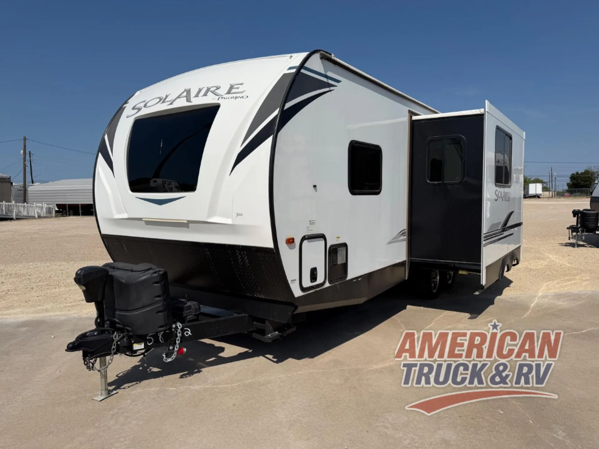 2022 Palomino Solaire 242RBS - Photo 4