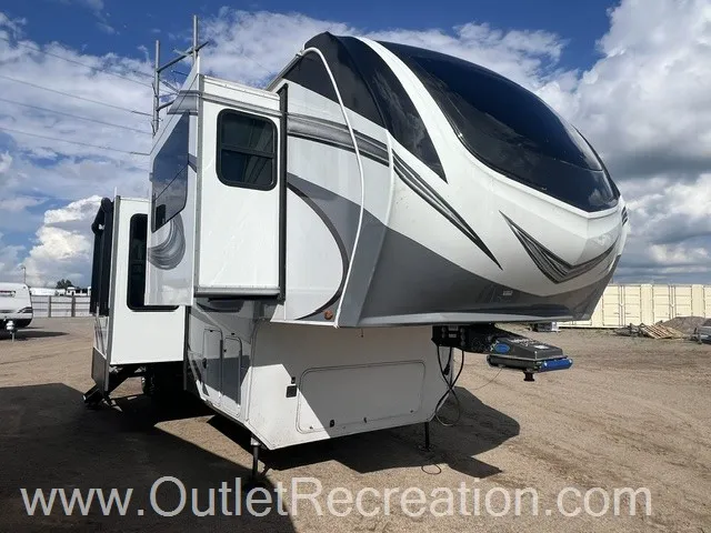2022 Grand Design Solitude 346FLS - Photo 2