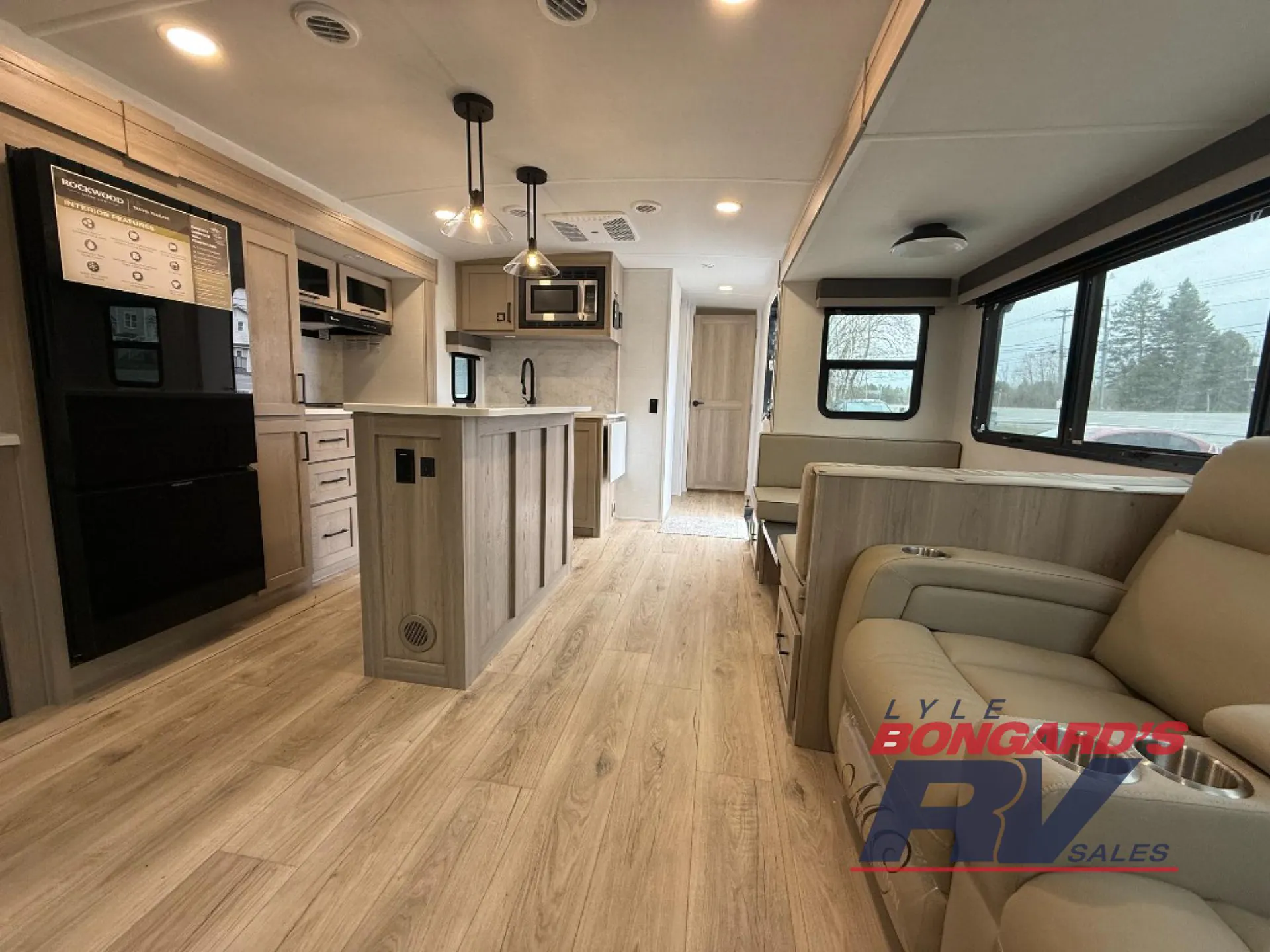 2026 Forest River Rockwood Ultra Lite 2906RL — Photo 7