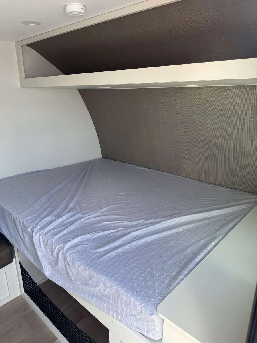 2026 Grand Design Transcend One 151BH - Photo 4