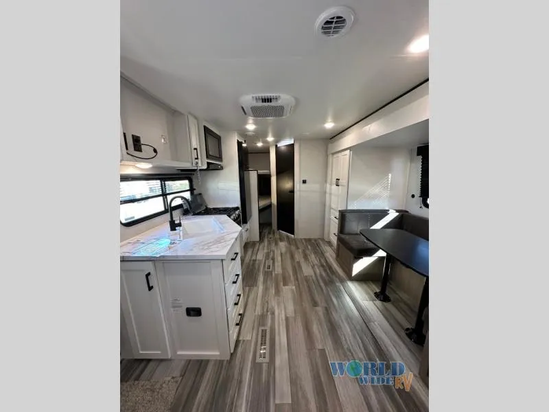 2026 Jayco Jay Flight SLX 245BHSW - Photo 3