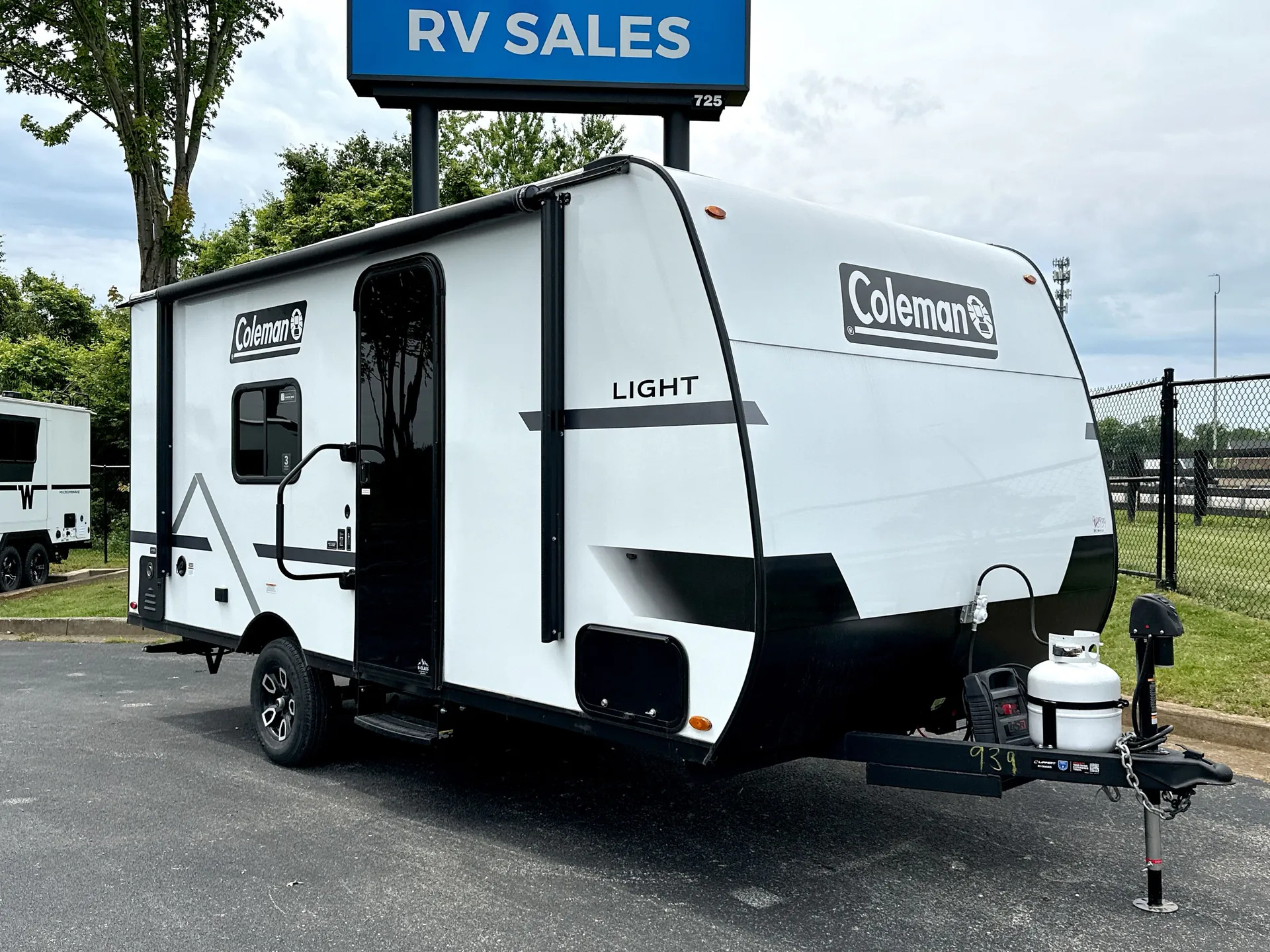 2026 Keystone Coleman Light 17RX - Photo 2