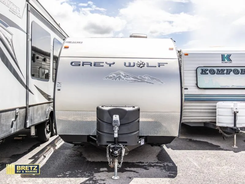 2014 Forest River RV Cherokee Grey Wolf 25RR - Photo 2