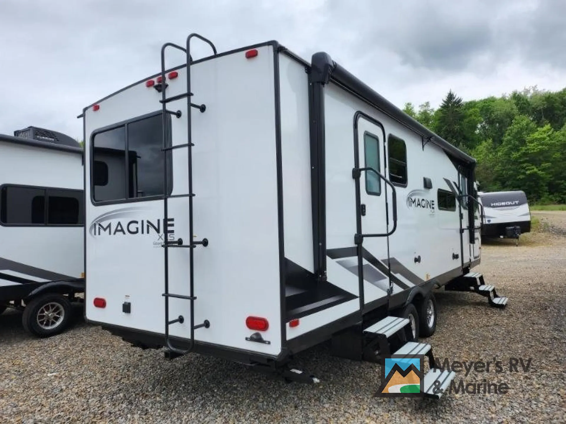 2024 Grand Design Imagine XLS 24BSE - Photo 4