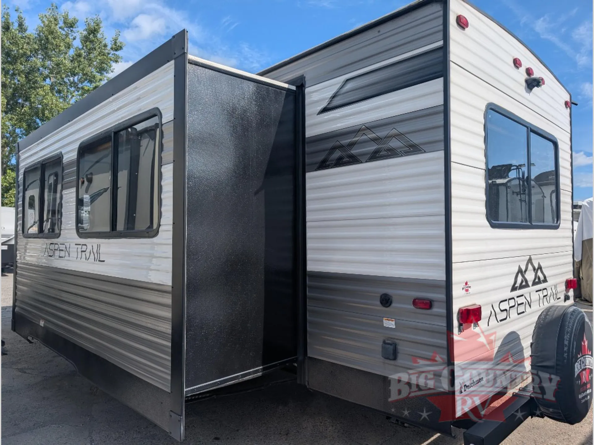 2022 Dutchmen Aspen Trail 2860RLS - Photo 4