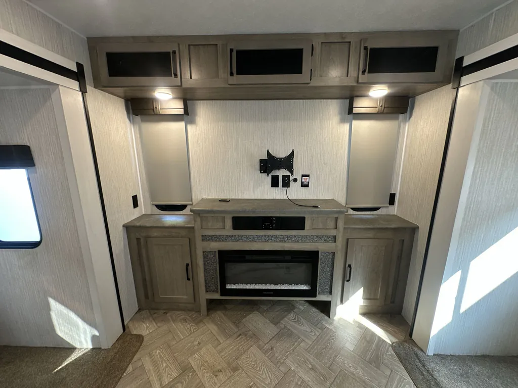 2023 Forest River Puma Vista 38DEN, Photos photo 28