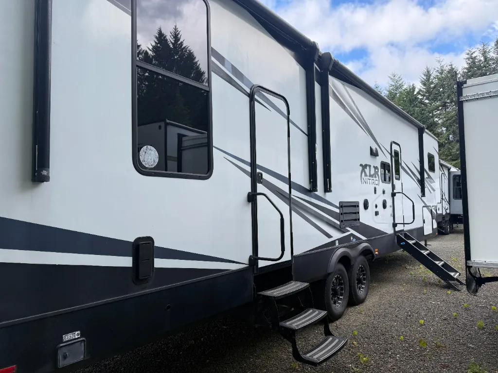 2019 Forest River XLR Nitro 33VL5, Photos photo 14