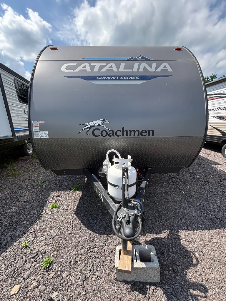 2023 Coachmen Catalina Summit Series 7 184FQS - Photo 3
