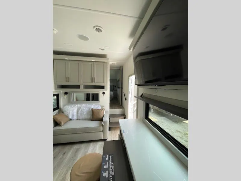 2026 Brinkley Model Z 2810, Photos photo 26