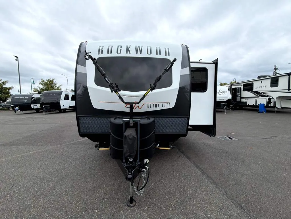 2021 Forest River Rockwood Ultra Lite 2906BS - Photo 4