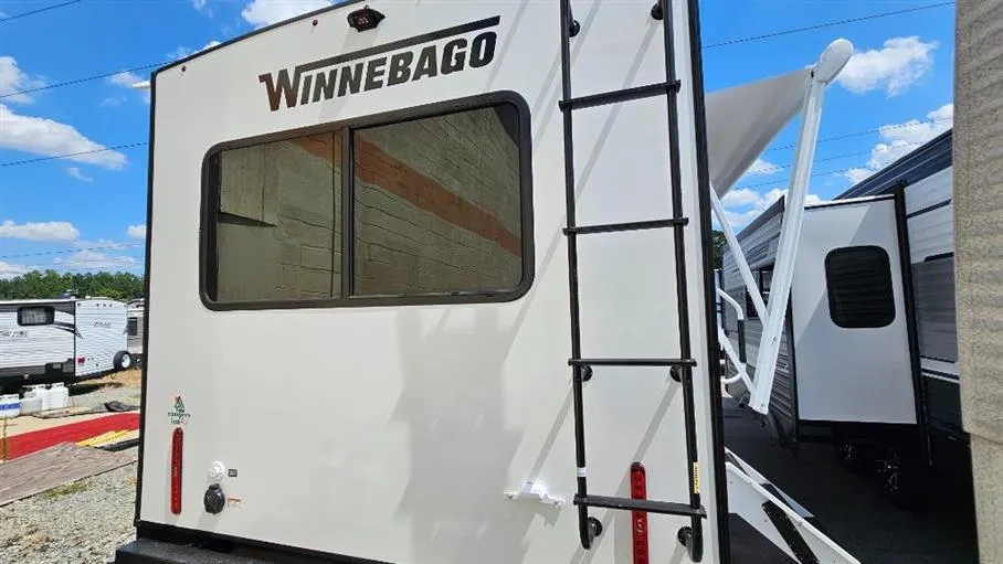 2026 Winnebago Thrive 25RLS - Photo 3