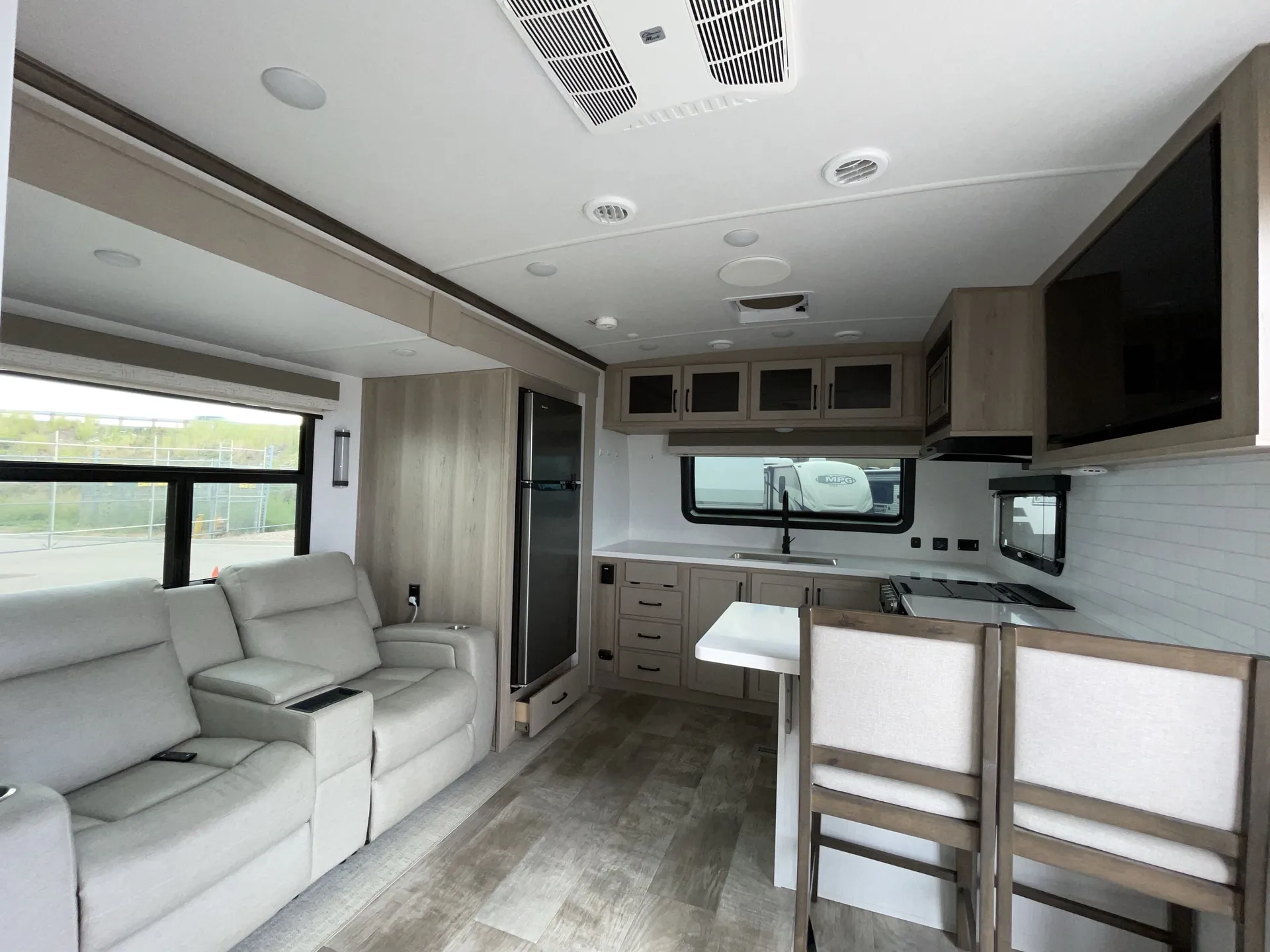 2024 Forest River Flagstaff Classic 826MBR — living area main