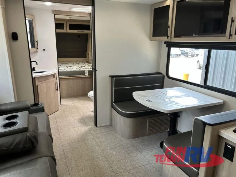 2025 Grand Design Imagine XLS 23LDE - Photo 4
