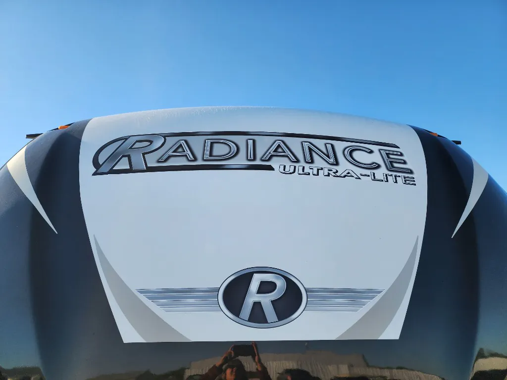 2019 Cruiser RV Radiance 25RL, Photos photo 10