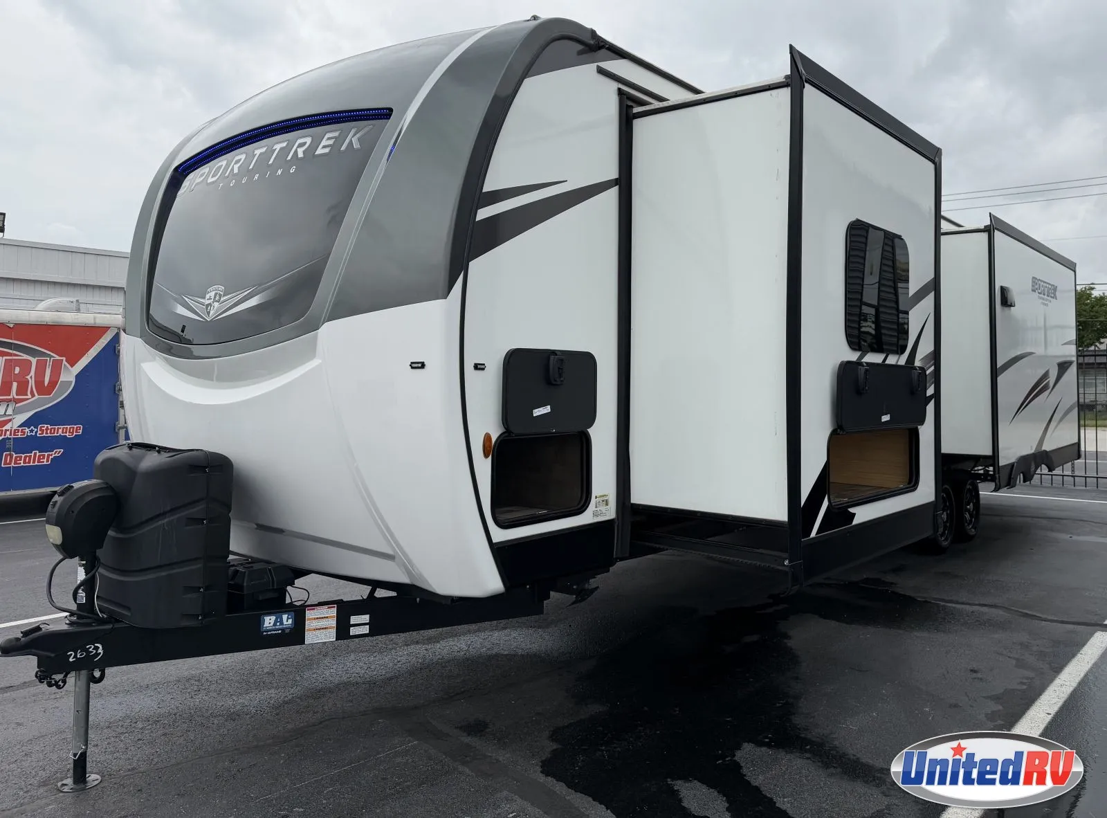 2023 VENTURE RV SPORTTREK TOURING EDITION 343VIB - Photo 4