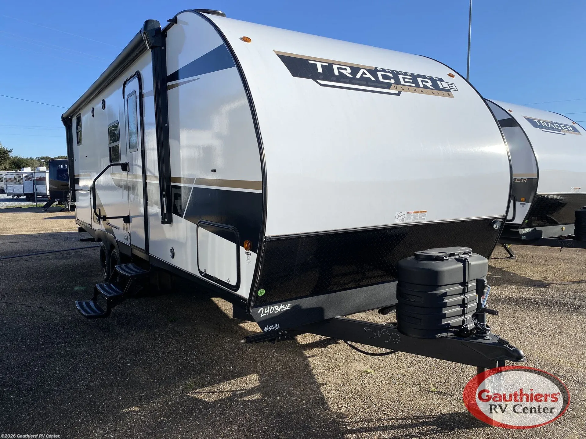 2025 Prime Time Tracer LE 240BHSLE - Photo 2