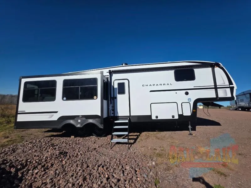2026 Coachmen Chaparral Lite 30RLS - Photo 2
