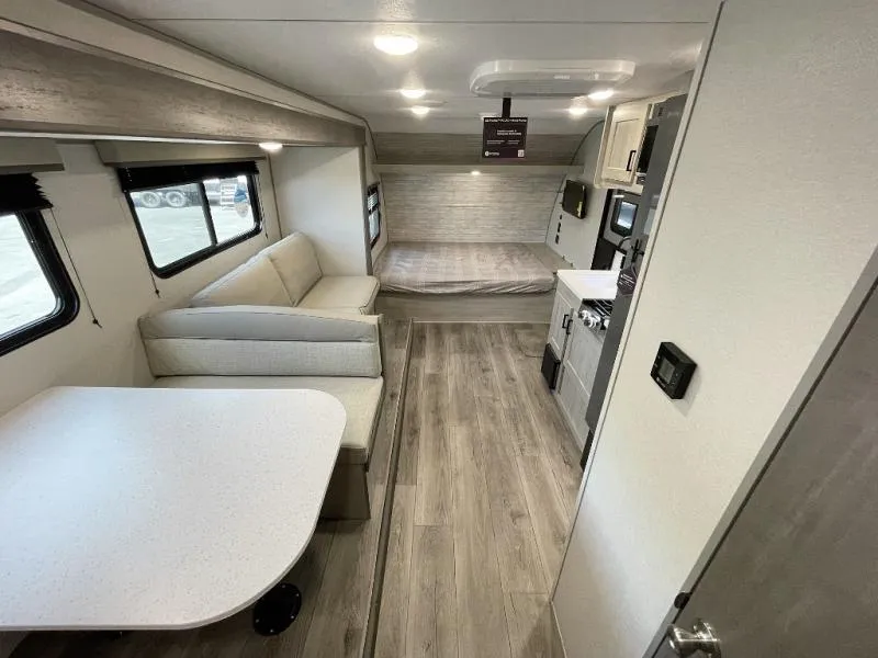 2026 Coachmen Catalina Summit Series 7 184MKS - Photo 4