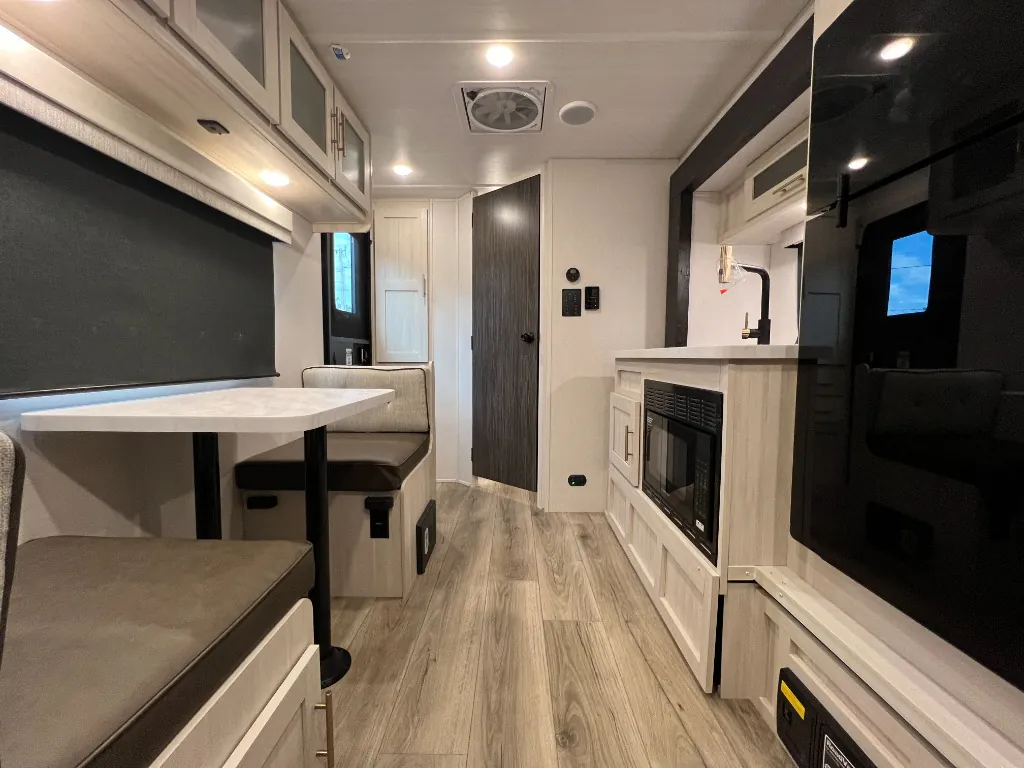 2027 Forest River R-Pod RP-180 — Photo 7