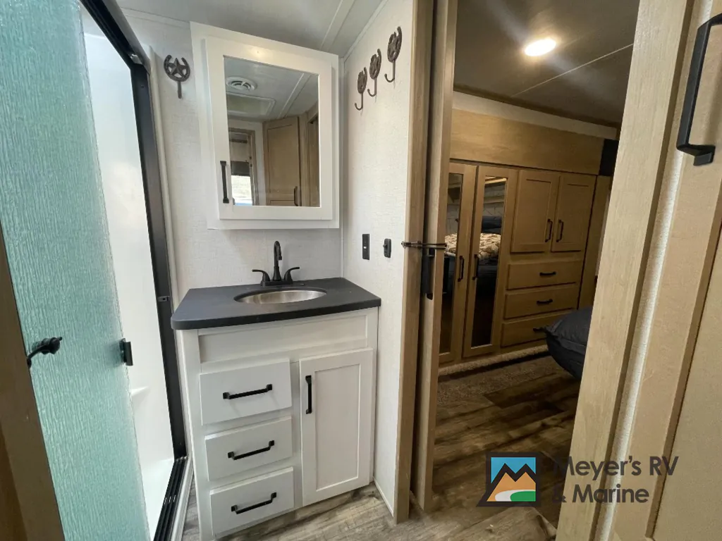 2023 Keystone Raptor 362, Photos photo 21