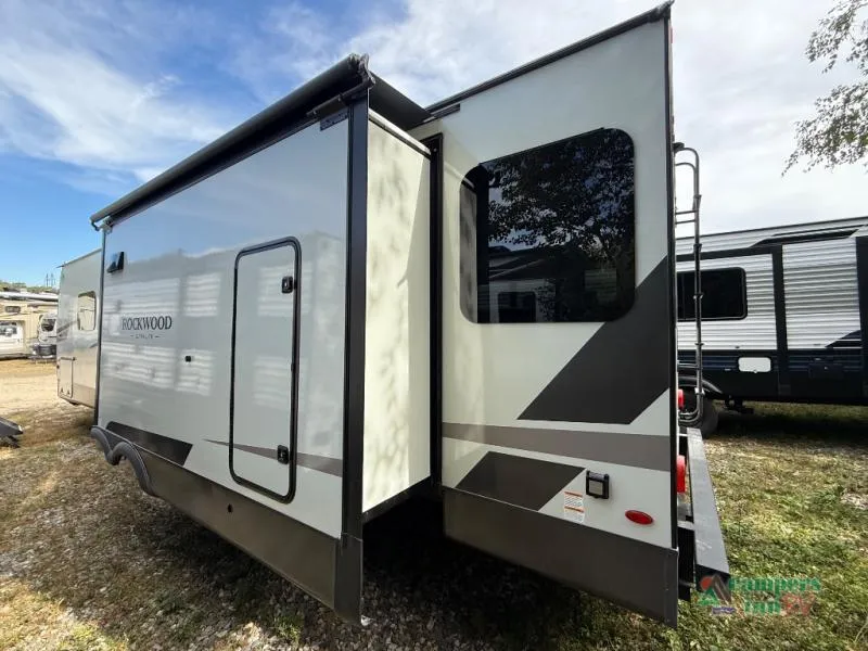 2026 Forest River Rockwood Ultra Lite 2906RL - Photo 3