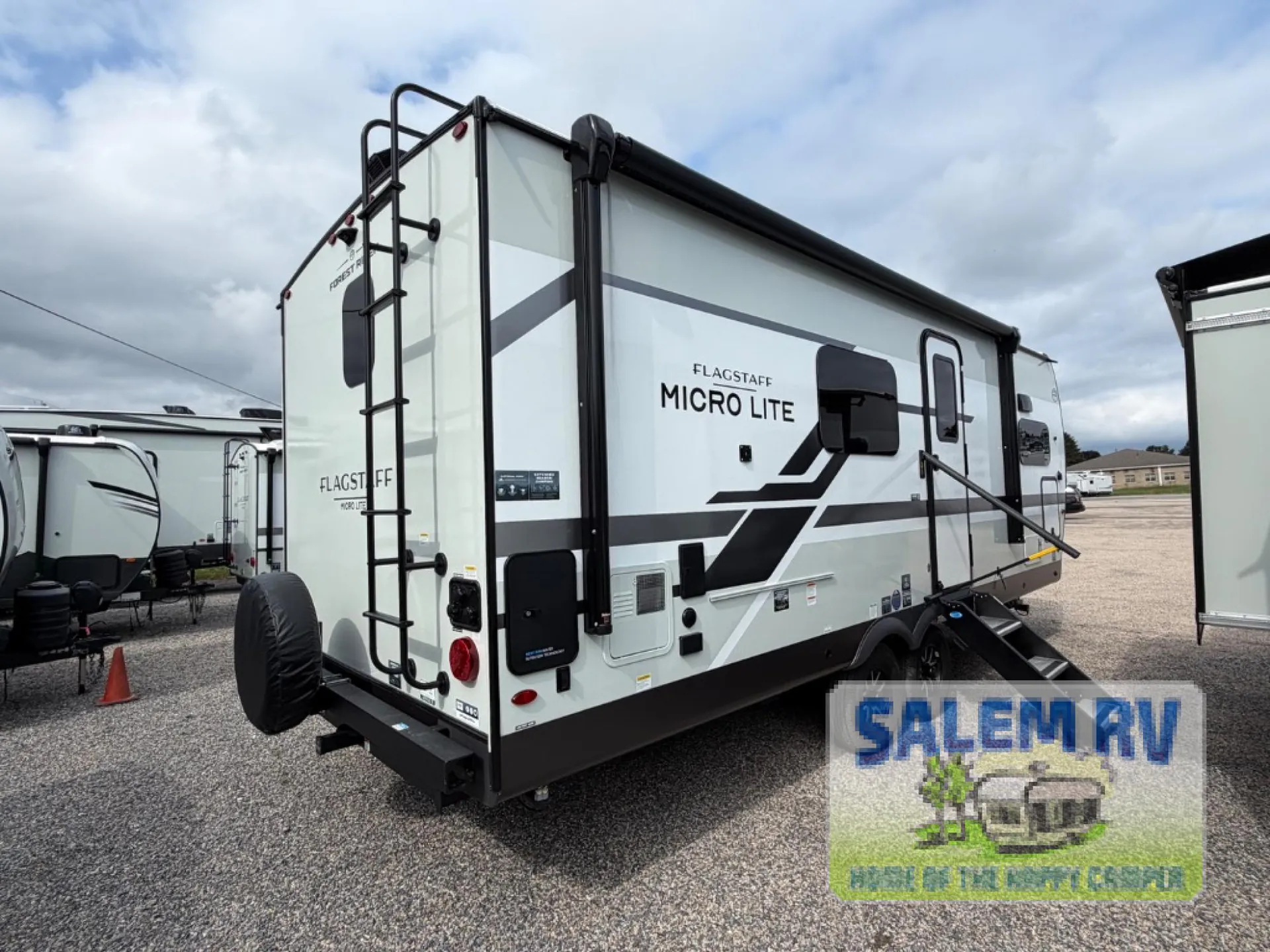 2027 Forest River Flagstaff Micro Lite 25MBR — Photo 6